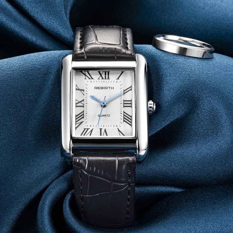 Rebirth 002 Elegante mini desi - Cartier Watch Tank recensione e prezzo