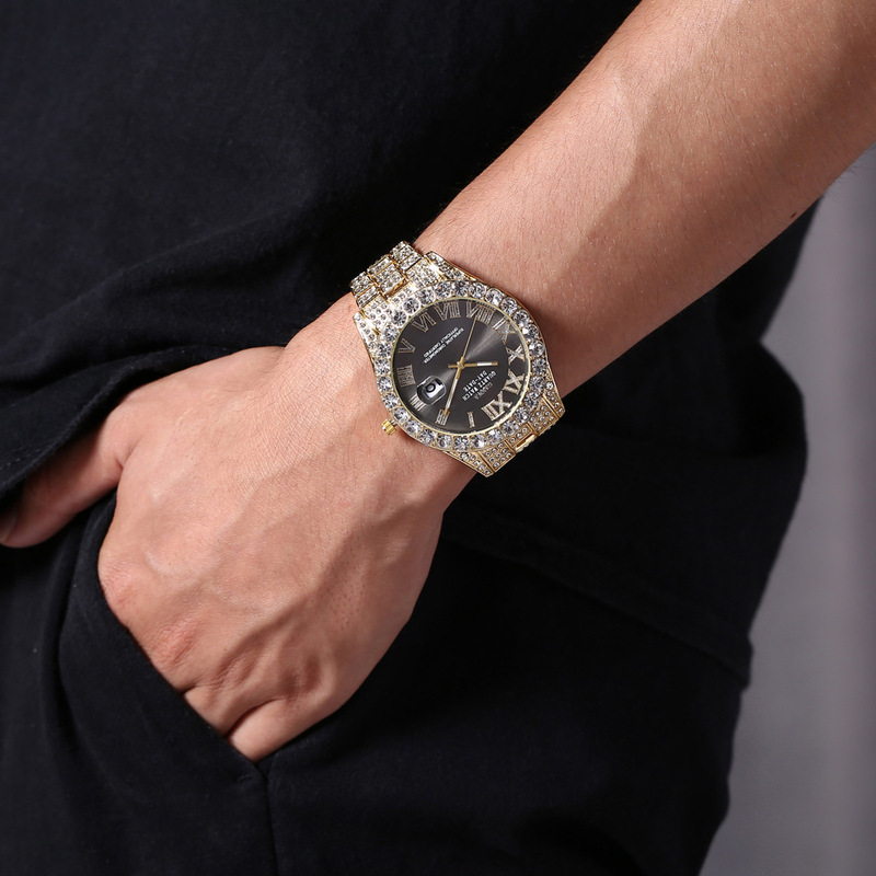 Orologio da Polso da Uomo al Q - Luxury Watch Winder recensione e prezzo