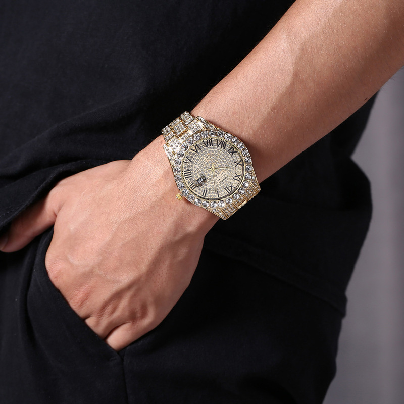 Orologio da Polso da Uomo al Q - Luxury Watch Winder recensione e prezzo