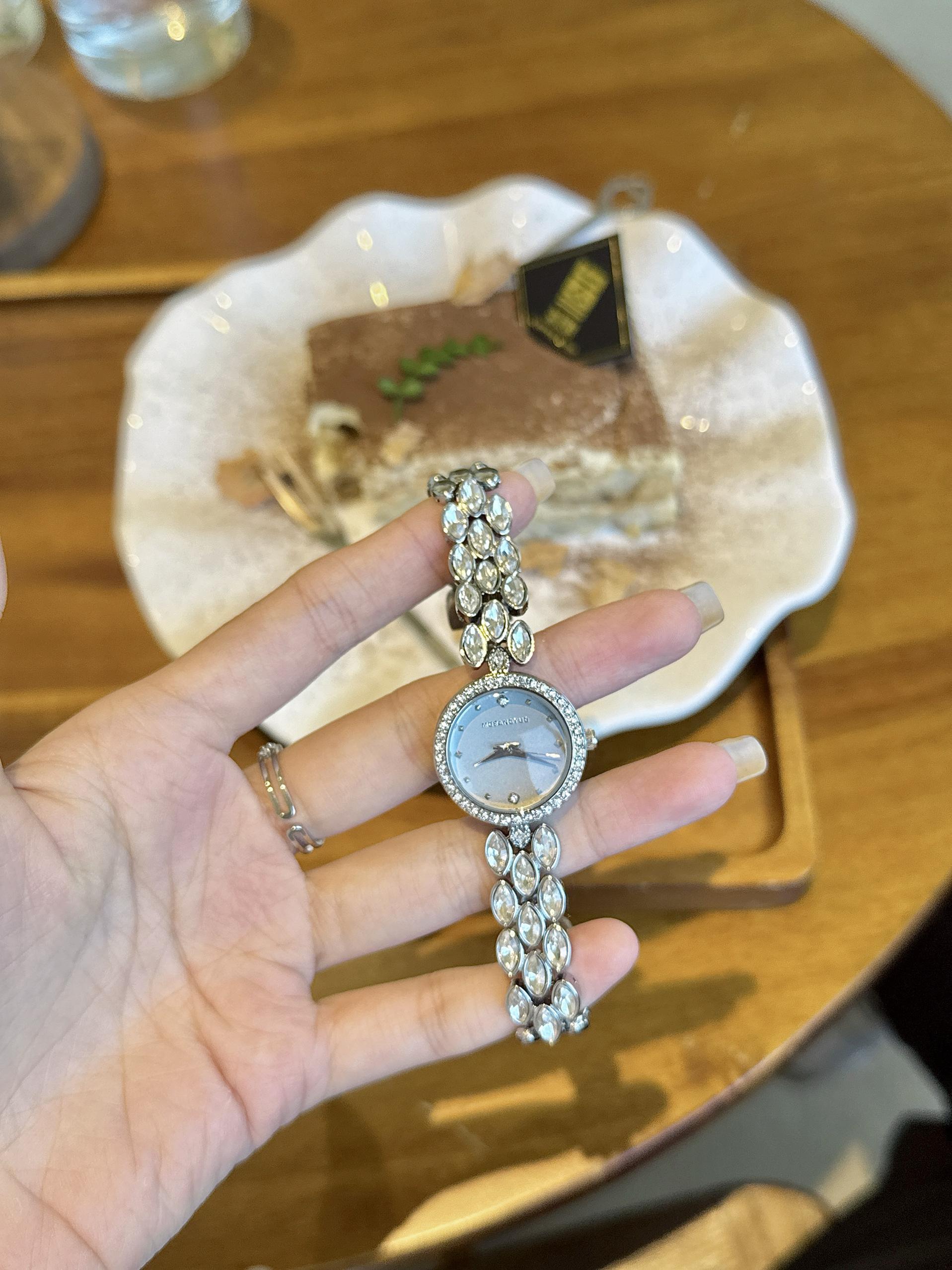 Orologi da donna di fascia alt - Luxury Watch Makes recensione e prezzo